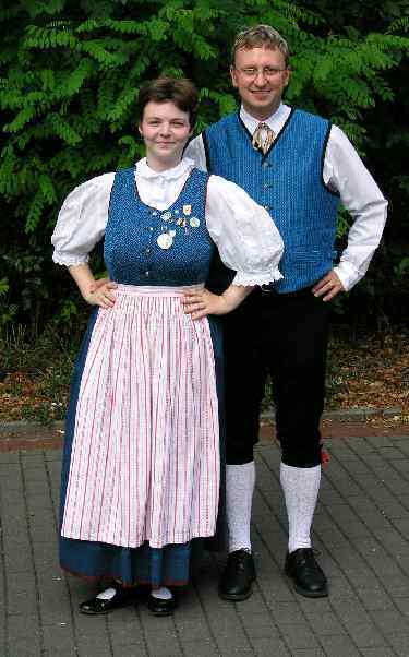 Ostreussische Tracht